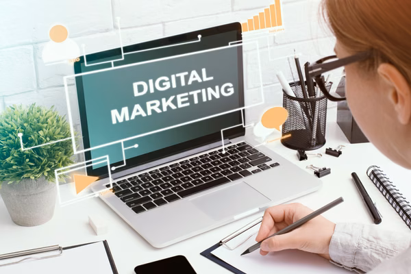 Qué hace una agencia de marketing digital (y qué deberías esperar de ella)